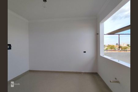 17_photo/94dcfcac45.5ac04812a8b0d000-ATLAS-3ecd467e-8a82-47fb-8884-33d6943cad42.jpg de casa à venda com 3 quartos, 169m² em Capão Raso, Curitiba