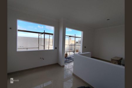 18_photo/94dcfcac45.5ac04812a8b0d000-ATLAS-533030a8-ff02-43fc-a241-329cb46c87f5.jpg de casa à venda com 3 quartos, 169m² em Capão Raso, Curitiba