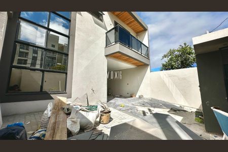 2_photo/94dcfcac45.cbbfd4a03055828f-ATLAS-1dcb34cf-552e-42e5-bd30-633ae40c1099.jpg de casa à venda com 0 quarto, 140m² em Capão Raso, Curitiba