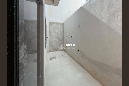 2_photo/94dcfcac45.cbbfd4a03055828f-ATLAS-3e0bfb38-8880-408a-a267-4199f03226ad.jpg de casa à venda com 3 quartos, 134m² em Capão Raso, Curitiba