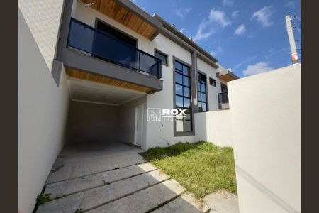 6_photo/94dcfcac45.cbbfd4a03055828f-ATLAS-5ac9ab8b-199e-4ed0-bc3c-ab73cb81b9ca.jpg de casa à venda com 3 quartos, 134m² em Capão Raso, Curitiba