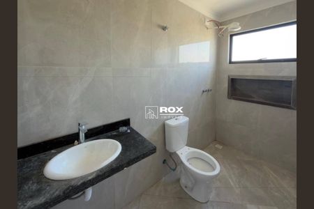 12_photo/94dcfcac45.cbbfd4a03055828f-ATLAS-84edc5f2-7480-48a3-8775-3ba37728e818.jpg de casa à venda com 3 quartos, 134m² em Capão Raso, Curitiba