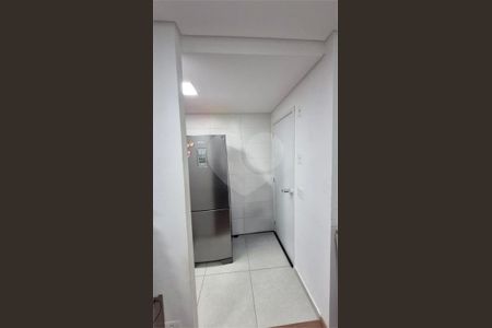 2_photo/94dcfcac57.d70e7eae2b930113-ATLAS-085f42ea-9163-4e96-8ab6-9df4251f681c.jpg de apartamento à venda com 2 quartos, 45m² em Capão Raso, Curitiba