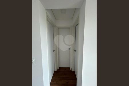 35_photo/94dcfcac57.d70e7eae2b930113-ATLAS-3b516c71-78d9-4667-9d1a-dc6001d7ae3e.jpg de apartamento à venda com 2 quartos, 45m² em Capão Raso, Curitiba