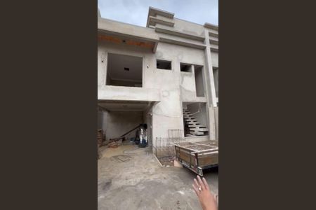 2_photo/94dcfcac5b.db20ad0f7650a763-ATLAS-4cdcb0f9-eecc-4c19-bb94-cac132b3c386.jpg de casa à venda com 3 quartos, 170m² em Capão Raso, Curitiba