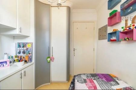 10_photo/94dcfcace5.6f26a20cbbfe3675-ATLAS-905fbbcd-b6ee-41b7-8de5-492cca2986c9.jpg de casa à venda com 3 quartos, 86m² em Capão Raso, Curitiba