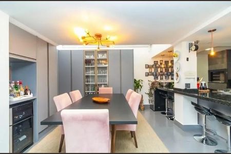 3_photo/94dcfcace5.6f26a20cbbfe3675-ATLAS-e7f5d430-f3eb-4db1-bd9b-98a0d65a0932.jpg de casa à venda com 3 quartos, 86m² em Capão Raso, Curitiba