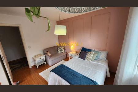 3_photo/94dcfcad1d.7a37549eceeba21f-ATLAS-48797439-5b00-4ecb-9f2f-596afc557edc.jpg de casa à venda com 3 quartos, 206m² em Capão Raso, Curitiba