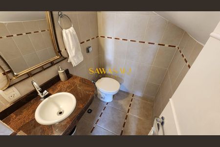 12_photo/94dcfcad1d.7a37549eceeba21f-ATLAS-7dacb4bf-998c-4208-9f06-69449aedaba3.jpg de casa à venda com 3 quartos, 206m² em Capão Raso, Curitiba