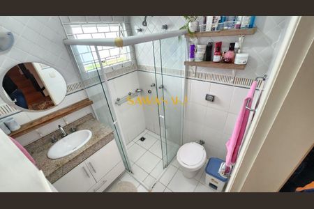 8_photo/94dcfcad1d.7a37549eceeba21f-ATLAS-db2cc47e-9eb9-4517-a82f-7ac76e30d773.jpg de casa à venda com 3 quartos, 206m² em Capão Raso, Curitiba