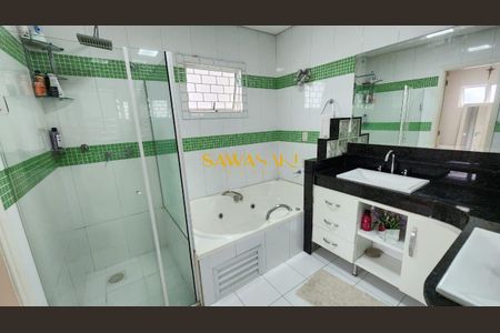 21_photo/94dcfcad1d.7a37549eceeba21f-ATLAS-e4d334b3-3a7f-46e0-b40f-d27b3ec64876.jpg de casa à venda com 3 quartos, 206m² em Capão Raso, Curitiba