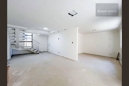 3_photo/94dcfcad81.efccb424372d873d-ATLAS-46cf1b1f-8955-4aa6-bc55-61c17a5c9408.jpg de casa à venda com 3 quartos, 140m² em Capão Raso, Curitiba