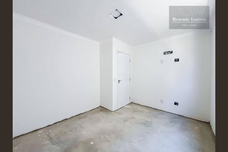 10_photo/94dcfcad81.efccb424372d873d-ATLAS-636b7b12-db02-4bfb-9531-8edfa506ae5d.jpg de casa à venda com 3 quartos, 140m² em Capão Raso, Curitiba