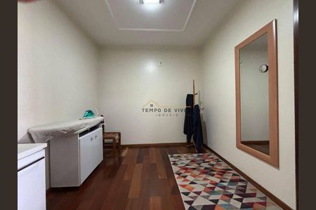 19_photo/94dcfcad9b.5643fbd61cecba51-ATLAS-4ca632c7-7b33-4b72-960a-93d472a1ae06.jpg de casa à venda com 5 quartos, 400m² em Capão Raso, Curitiba