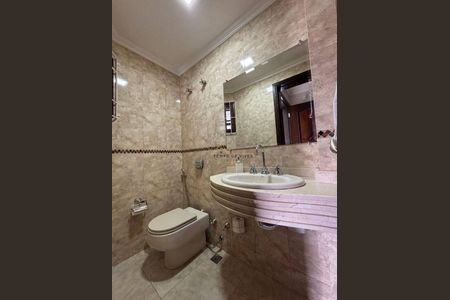 8_photo/94dcfcad9b.5643fbd61cecba51-ATLAS-a85b0b34-32ba-464d-a41f-bc876ed2fe2b.jpg de casa à venda com 5 quartos, 400m² em Capão Raso, Curitiba