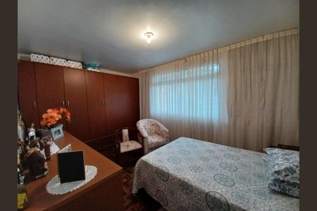 2_photo/94dcfcae0d.a15f321e408d66f6-ATLAS-4e1041e8-07b6-44a3-ad4f-535bb18b4cca.jpg de casa à venda com 4 quartos, 285m² em Capão Raso, Curitiba