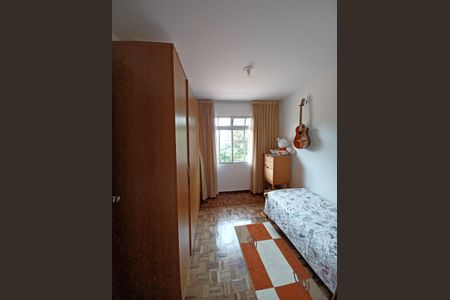 12_photo/94dcfcae0d.a15f321e408d66f6-ATLAS-aac6fadd-155b-481c-bafb-81f2d2550e9e.jpg de casa à venda com 4 quartos, 285m² em Capão Raso, Curitiba