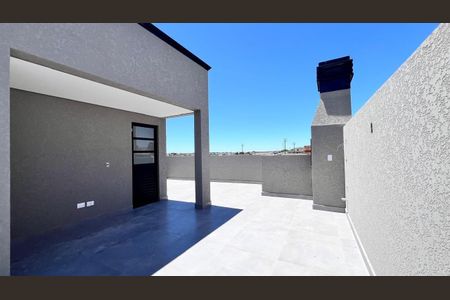 14_photo/94dcfcae61.7d44486df2fbe63f-ATLAS-3d6d6291-0dad-4265-85a3-a0e6ea799e9d.jpg de casa à venda com 3 quartos, 128m² em Capão Raso, Curitiba