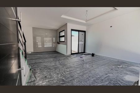 3_photo/94dcfcae61.7d44486df2fbe63f-ATLAS-81c23c9c-4fc9-4beb-9a2e-64cd8fd95aab.jpg de casa à venda com 3 quartos, 128m² em Capão Raso, Curitiba