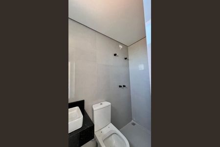 20_photo/94dcfcae61.7d44486df2fbe63f-ATLAS-887e5e03-1bf7-47f0-bdab-28d80a734cab.jpg de casa à venda com 3 quartos, 128m² em Capão Raso, Curitiba