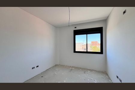 22_photo/94dcfcae61.7d44486df2fbe63f-ATLAS-962e5967-b056-45c6-b7f4-57b77bf00ddc.jpg de casa à venda com 3 quartos, 128m² em Capão Raso, Curitiba