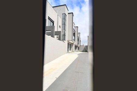 25_photo/94dcfcae61.7d44486df2fbe63f-ATLAS-9b86ccfe-0ccb-4d25-ac2b-bb1c3672f57d.jpg de casa à venda com 3 quartos, 128m² em Capão Raso, Curitiba