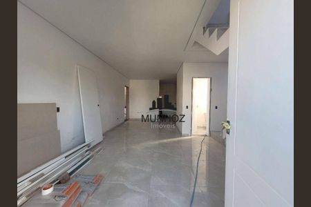 9_photo/94dcfcae63.b0d2f44e534b208d-ATLAS-33808eec-e81e-4272-a59c-f67e15d256d2.jpg de casa à venda com 3 quartos, 117m² em Capão Raso, Curitiba