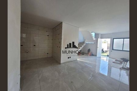 11_photo/94dcfcae63.b0d2f44e534b208d-ATLAS-3adf3623-8ead-4ec9-a705-1c24bd087de2.jpg de casa à venda com 3 quartos, 117m² em Capão Raso, Curitiba