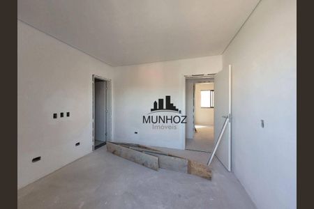 21_photo/94dcfcae63.b0d2f44e534b208d-ATLAS-b17fa9c4-032c-4863-ae78-df0e3f224edc.jpg de casa à venda com 3 quartos, 117m² em Capão Raso, Curitiba