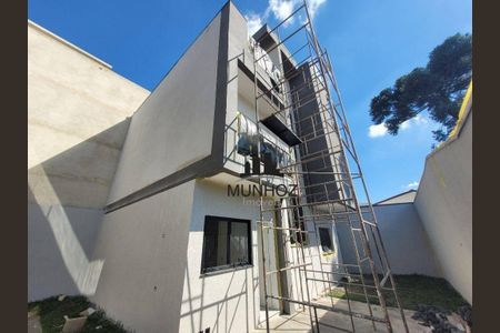 3_photo/94dcfcae63.b0d2f44e534b208d-ATLAS-cf8bcd61-244b-433c-941d-23cd345bb063.jpg de casa à venda com 3 quartos, 117m² em Capão Raso, Curitiba