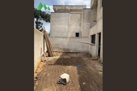 24_photo/94dcfcae63.c3b9fb60c1df5c5a-ATLAS-512aab7c-e9f4-42be-94b7-d640ef83ceba.jpg de casa à venda com 3 quartos, 117m² em Capão Raso, Curitiba