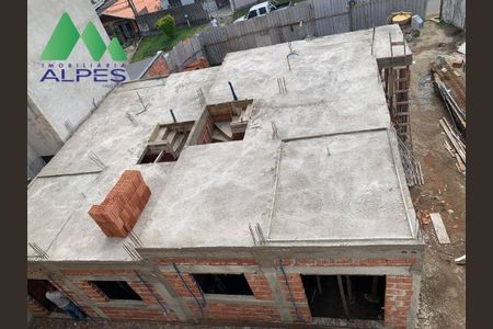 14_photo/94dcfcae63.c3b9fb60c1df5c5a-ATLAS-b6eee6c7-266a-4df0-9a00-4d5e1bfe6b46.jpg de casa à venda com 3 quartos, 117m² em Capão Raso, Curitiba