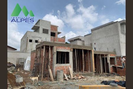 16_photo/94dcfcae63.c3b9fb60c1df5c5a-ATLAS-ebacc0ee-4f34-4eff-9313-0f97ce413ac7.jpg de casa à venda com 3 quartos, 117m² em Capão Raso, Curitiba