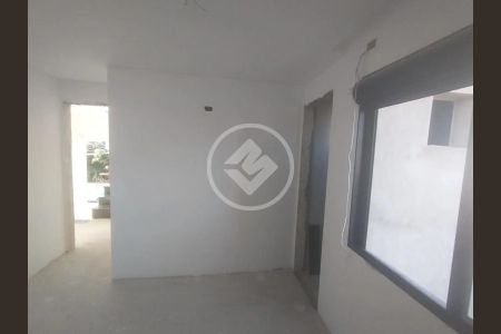 7_photo/94dcfcae77.8cbbc6e43ead3576-ATLAS-9c71d8c3-b3fc-459b-8c16-a413cab82fa5.jpg de casa à venda com 3 quartos, 127m² em Capão Raso, Curitiba