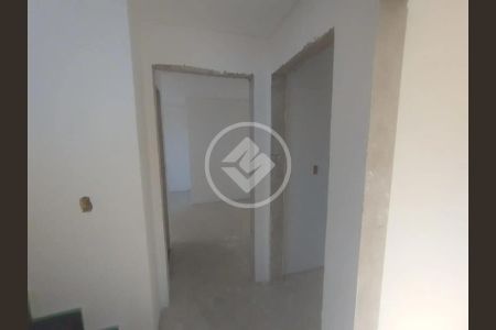 9_photo/94dcfcae77.8cbbc6e43ead3576-ATLAS-cba7a65d-cd37-4f99-847a-19669c676084.jpg de casa à venda com 3 quartos, 127m² em Capão Raso, Curitiba