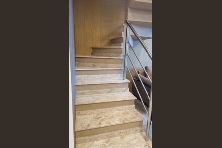 12_photo/94dcfcae79.1ad5fb952b026013-ATLAS-ee3c85fe-824c-4cf8-bf2b-ee2a52ab5557.jpg de apartamento à venda com 3 quartos, 155m² em Capão Raso, Curitiba