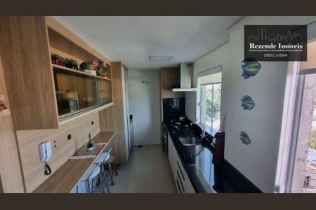 6_photo/94dcfcae79.761b5a350bd2fca8-ATLAS-4fa7425a-f65b-48a0-bfd4-fe8d4db26560.jpg de apartamento à venda com 3 quartos, 155m² em Capão Raso, Curitiba