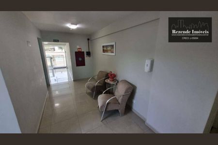 6_photo/94dcfcae79.761b5a350bd2fca8-ATLAS-7cf9ff0f-6176-49d4-a054-96ac7033e21b.jpg de apartamento à venda com 3 quartos, 155m² em Capão Raso, Curitiba