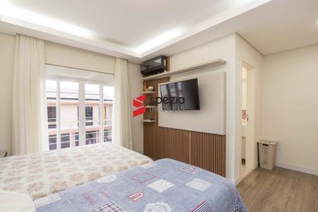 57_photo/94dcfcaf25.9ed35f3848a41ae7-ATLAS-6fb437bf-2f98-44b4-9460-031ebd8ad23e.jpg de casa para alugar com 3 quartos, 380m² em Capão Raso, Curitiba