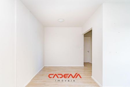 6_photo/94dcfcafe5.cdc61daeeb455f4d-ATLAS-4c7e5317-21e3-472e-bc2d-9fcda99048a8.jpg de apartamento para alugar com 2 quartos, 61m² em Capão Raso, Curitiba