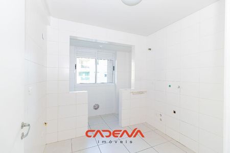 2_photo/94dcfcafe5.cdc61daeeb455f4d-ATLAS-741c29da-f396-4df5-9751-db22d590a8bf.jpg de apartamento para alugar com 2 quartos, 61m² em Capão Raso, Curitiba