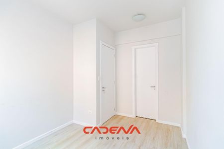 6_photo/94dcfcafe5.cdc61daeeb455f4d-ATLAS-cae6f86f-9a4a-4a5b-afb8-c1e14def3fc0.jpg de apartamento para alugar com 2 quartos, 61m² em Capão Raso, Curitiba