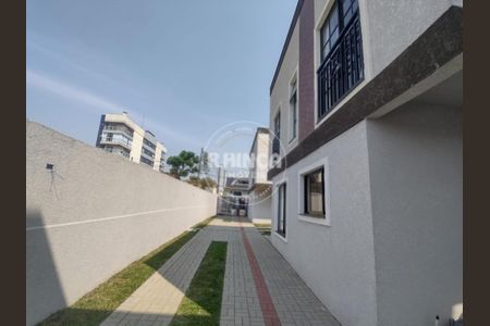 7_photo/94dcfcb099.d8060bf98f431692-ATLAS-87ca4d47-43ea-46c7-9b85-07042ccb039a.jpg de casa à venda com 3 quartos, 108m² em Capão Raso, Curitiba