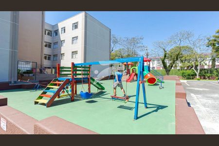 14_photo/94dcfcb0e1.f38e38137a2159e3-ATLAS-1a837da5-8052-448d-97af-caaa5bd35ab6.jpg de apartamento para alugar com 3 quartos, 57m² em Capão Raso, Curitiba