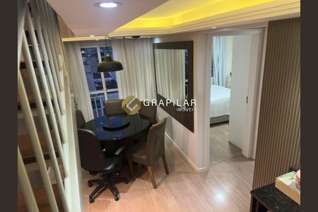 7_photo/94dcfcb113.39a6869df7deb21f-ATLAS-bd4e8a34-0a9b-4b82-b387-38f41ef60598.jpg de apartamento à venda com 3 quartos, 66m² em Capão Raso, Curitiba