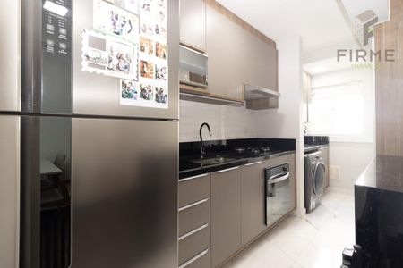 12_photo/94dcfcb113.d93007e36be7ec40-ATLAS-431a43e6-07e4-4e90-818d-c7af263ec0ae.jpg de apartamento à venda com 3 quartos, 73m² em Capão Raso, Curitiba