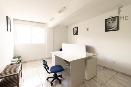 25_photo/94dcfcb113.da0fa786375fa292-ATLAS-eff4ce4e-af49-41e8-ae84-18b7ab3304f6.jpg de apartamento à venda com 3 quartos, 61m² em Capão Raso, Curitiba