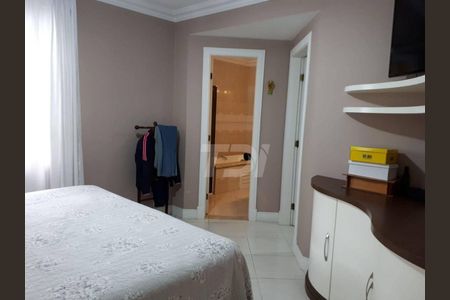 3_photo/94dcfcb207.337a62efc34ee23c-ATLAS-32880071-4b9a-4e8b-8005-9fdadb488e6e.jpg de casa à venda com 4 quartos, 284m² em Capão Raso, Curitiba