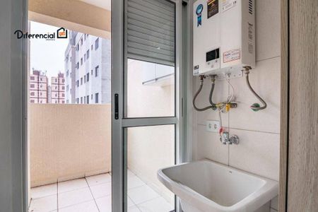 9_photo/94dcfcb21b.358f1a307c38f42f-ATLAS-bb75f3a2-84b2-4d7a-8cd0-0384158f415c.jpg de apartamento para alugar com 2 quartos, 62m² em Capão Raso, Curitiba