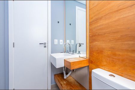 4_photo/94dcfcb21b.48c35f43f54efabd-ATLAS-5c007b96-64ba-4cb0-81d8-aab44e1f7b3a.jpg de apartamento à venda com 2 quartos, 61m² em Capão Raso, Curitiba